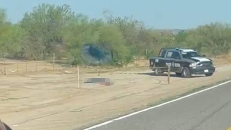 Abandonan cadáver en carretera Hermosillo La Colorada