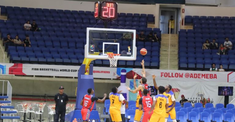 ?  Lo dejaron todo en la duela  ?