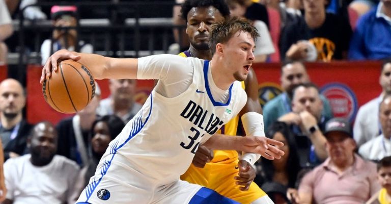Cooper Flagg se estrenará en la liga ante los Warriors