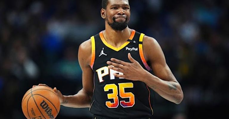 Durant volverá a Phoenix, pero con otro uniforme