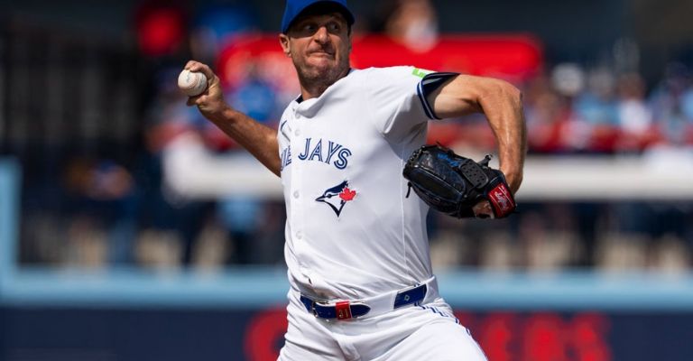 Scherzer lució sobre la lomita