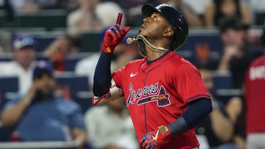 Albies produce tres carreras y los Braves salen con la serie en su visita a los Mets