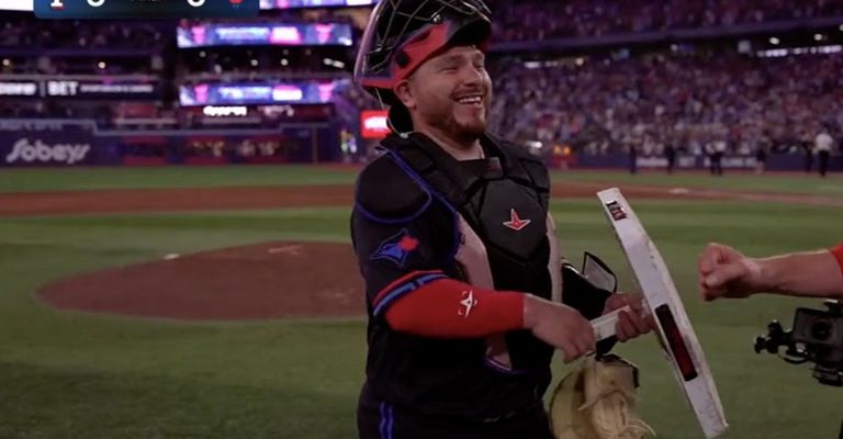 El receptor recibió la colchoneta de su primer robo