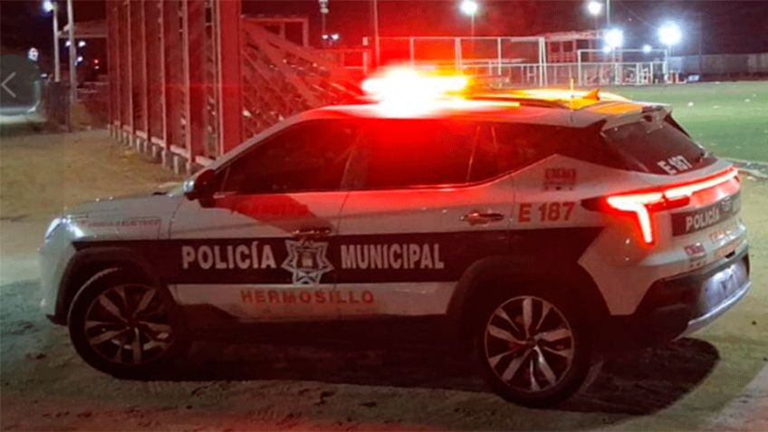 Hombre es detenido en Hermosillo afuera de farmacia tras portar droga y pistola de juguete