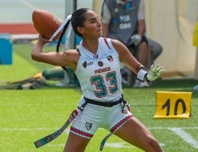 La quarterback, Diana Flores fue pieza clave para el segundo título consecutivo de las seleccionadas