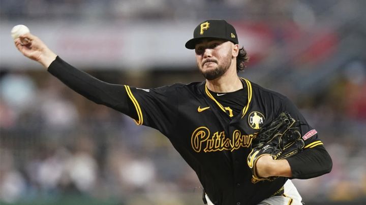 Skenes y los Pirates capitalizan los errores de los Blue Jays para ganar