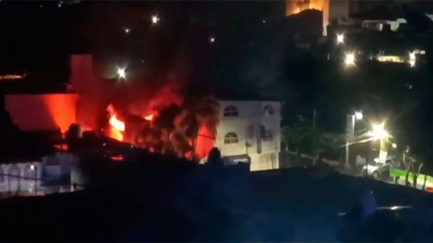 Atacan a tiros e incendian casa de alcaldesa de Queréndaro, Michoacán; no hay heridos