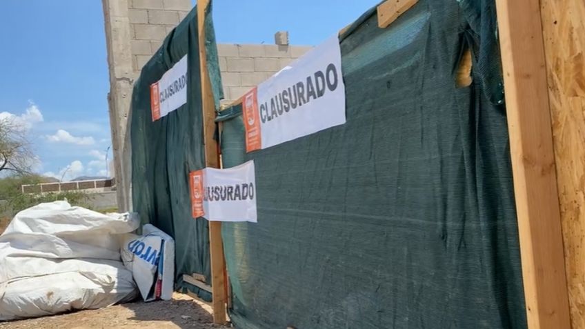 Clausuran obra y derriban barda que causó inundación en fraccionamiento de Hermosillo