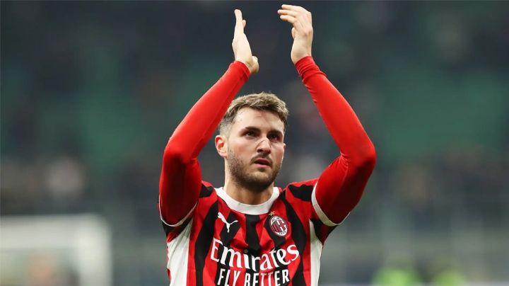 AC Milan vs Cremonense: Dónde ver el debut de 'Santi' Giménez en la Serie A 2025 EN VIVO