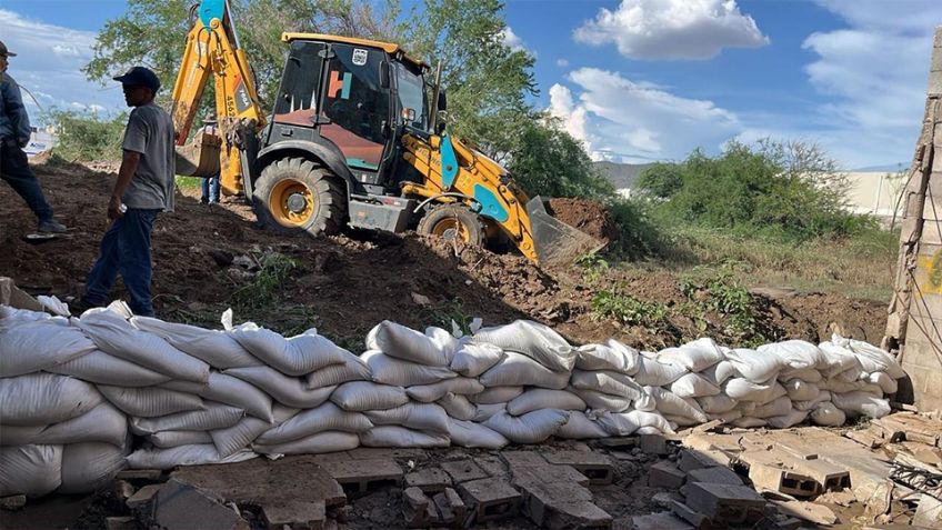 Vecinos de Villa de San Lorenzo en Hermosillo podrían demandar por inundación; realizan dictamen por daños