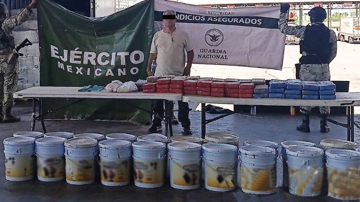 Arrestan a chofer de tráiler que transportaba 86 kilos de drogas en carretera de Sonora
