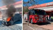 Foto ilustrativa de la nota titulada Incendio de auto desata PÁNICO entre visitantes de la Casa de la Cultura en Hermosillo