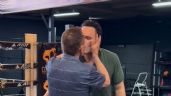Foto ilustrativa de la nota titulada Con beso en la boca: Reencuentro entre Julio César Chávez Jr. y su padre queda grabado en VIDEO