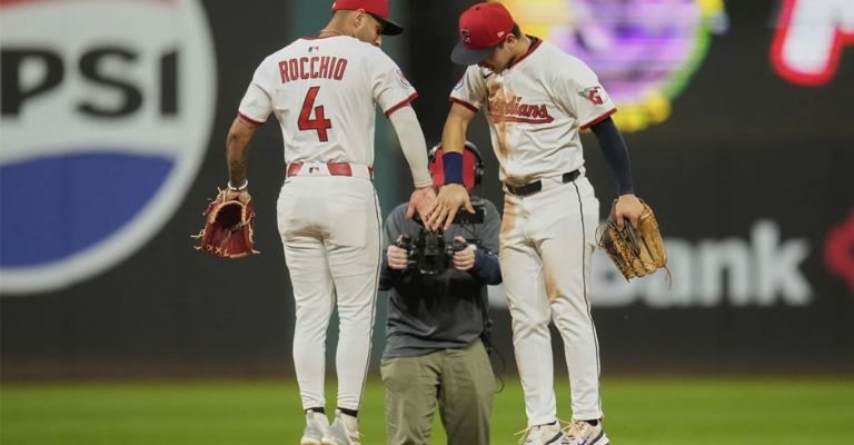 Los Guardians cortaron una mala racha