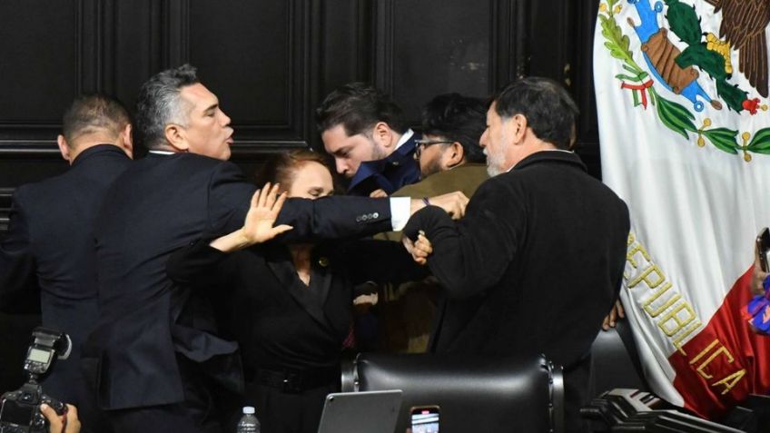 "Que venga aquí para darle unos ching…": 'Alito' Moreno a Noroña; Morena pide desafuero del priista