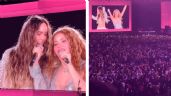 Foto ilustrativa de la nota titulada VIDEO: Belinda acompaña a Shakira en show de CDMX y se arrodilla para decirle "te amo"