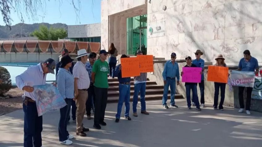 Se manifiestan habitantes de Ures y otros ejidos contra construcción de presas en Hermosillo