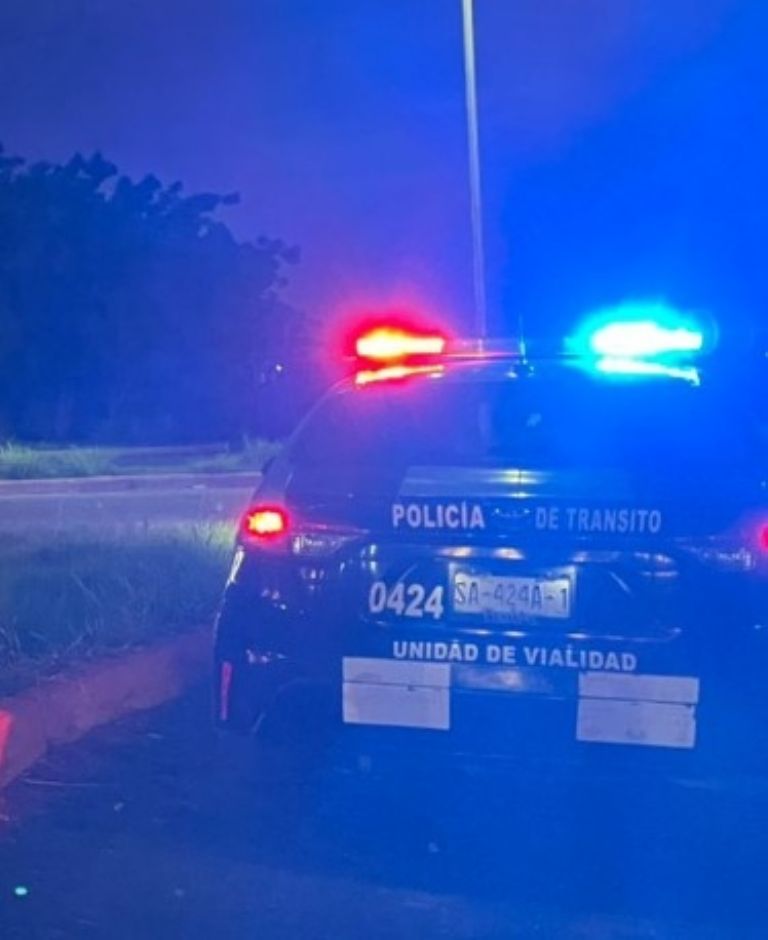 El hombre que sobrevivió se encuentra grave 