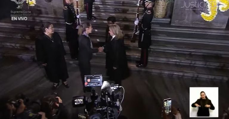 Sheinbaum se retira de la Suprema Corte