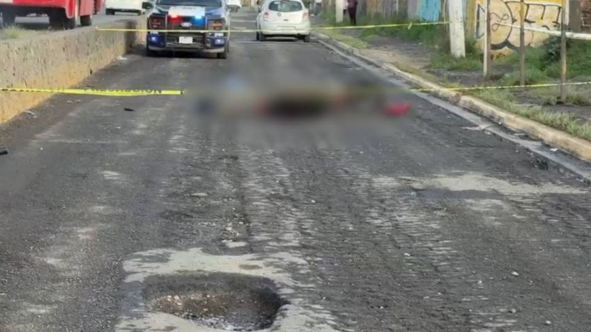 Jalisco: Muere mujer motociclista tras caer en bache y sufrir grave lesión en la cabeza