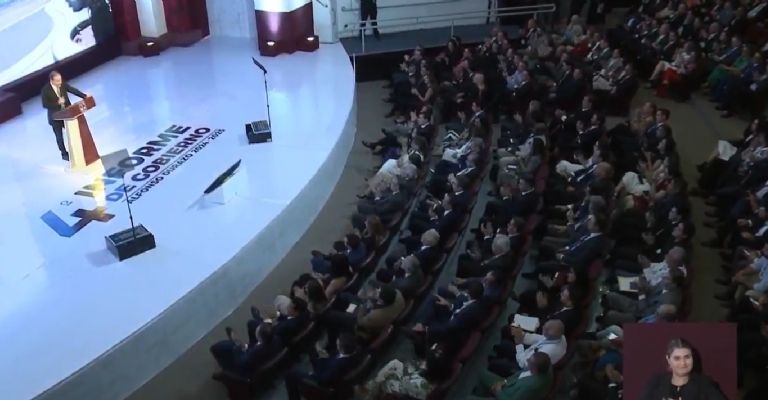 Durazo da su informe