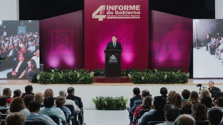 Presenta su Cuarto Informe de trabajo el alcalde de Caborca, Abraham Mier
