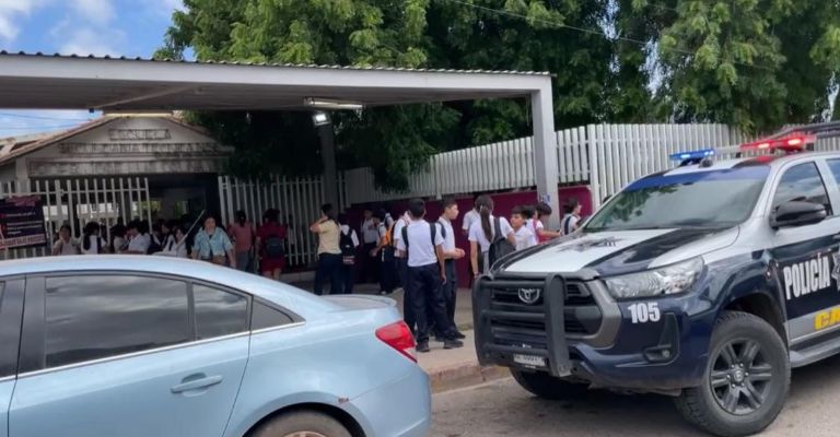El plantel tuvo que ser evacuado