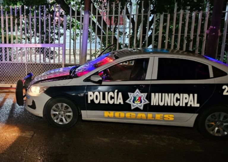 El hombre fue trasladado al hospital 