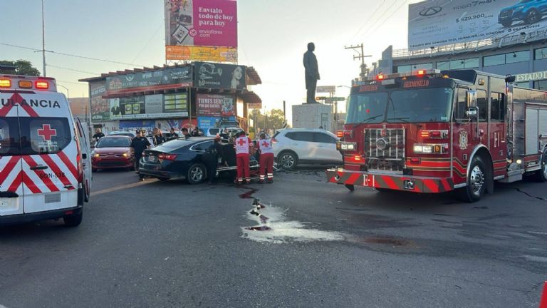 El choque provocó fuertes daños en ambas unidad implicadas