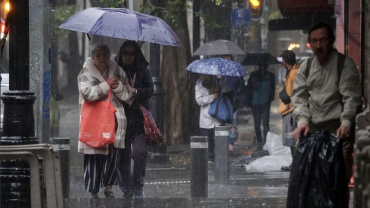 Huracán 'Lorena' traerá fuertes LLUVIAS a México HOY 4 de septiembre: Estados afectados