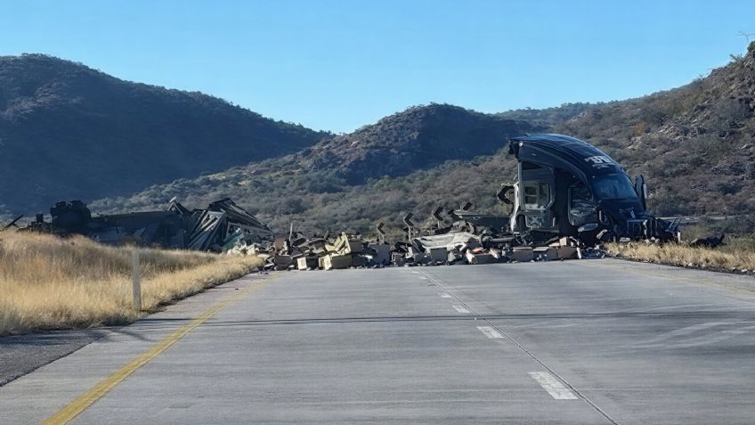 VIDEO: Volcadura de tráiler en carretera Hermosillo - Guaymas deja afectaciones al tránsito
