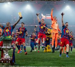 "Ganamos como equipo": Robert Lewandowski celebra el desempeño del Barcelona en la Supercopa de España