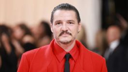 Foto que representa a ¿Pedro Pascal no terminó 'Avengers: Doomsday'? Revelan que abandonó el set tras fuerte lesión