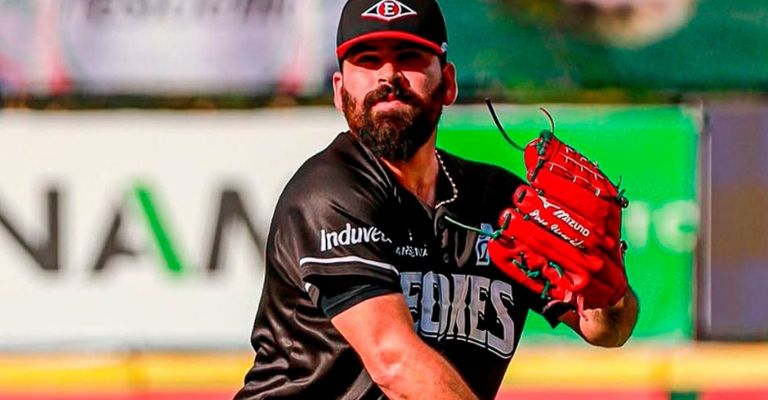 Urquidy está reforzando a los Leones del Escogido