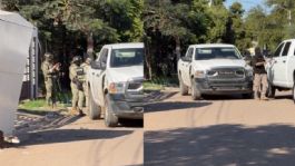 Foto que representa a 'El Sombra' y un sujeto más CAEN tras fuerte movilización y CATEO en la Nueva Galicia de Ciudad Obregón