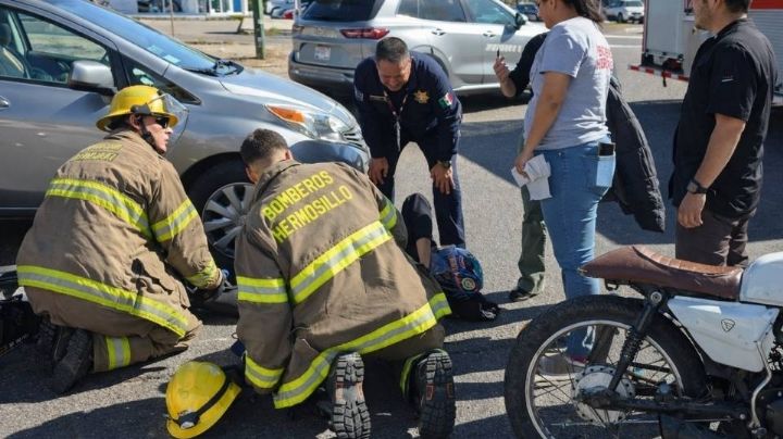 Mujer embarazada termina lesionada tras choque al norte de Hermosillo; viajaba en una moto