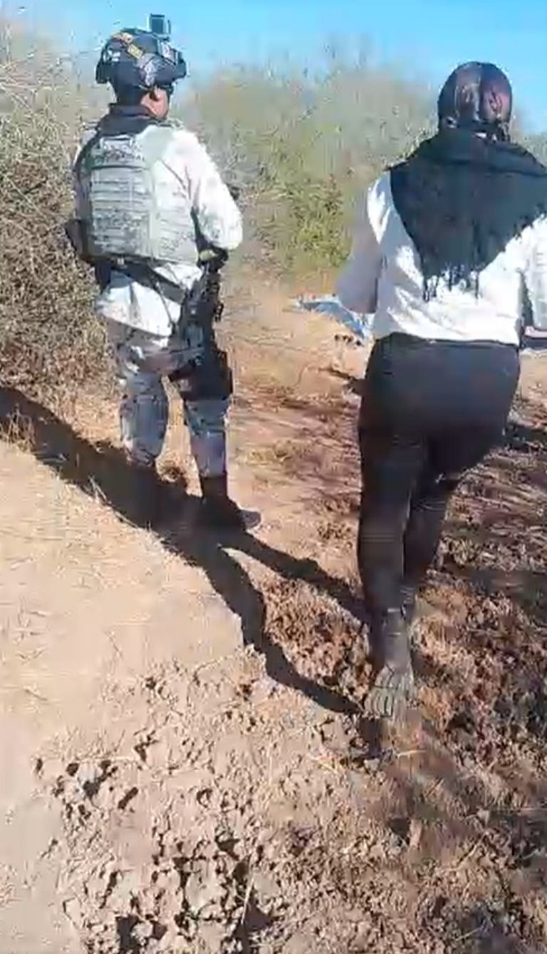 El colectivo Guerras Buscadoras de Cajeme localizó los restos de dos personas en el ejido Tetabiate en San Ignacio Río Muerto