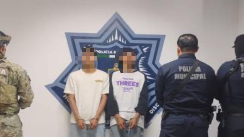 Un menor de edad y dos sujetos más son detenidos por portar droga y arma en Ciudad Obregón; son identificados