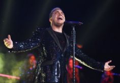 Foto ilustrativa de nota Cristian Castro regresa al Auditorio Nacional en marzo de 2026 como parte de su gira 'Desde el corazón'