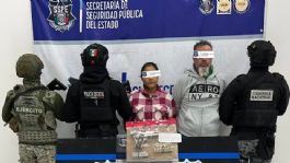 Foto que representa a Cae 'El Trini', presunto líder del grupo delictivo de Los Cabrera, junto a su pareja en Chihuahua