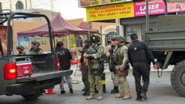 Foto que representa a Asesinan a propietario de negocio de mariscos al sur de Culiacán; otra mujer resultó lesionada