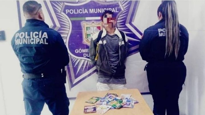 Detenido sujeto por intentar robar paquetes de atún en una tienda de conveniencia de Durango
