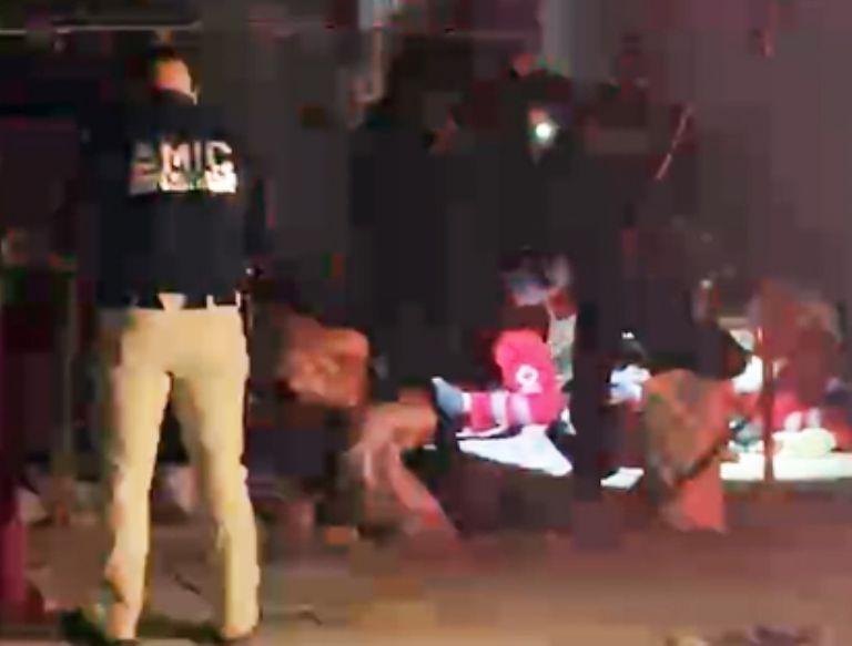 El lugar donde la víctima recibió reanimación por parte de paramédicos