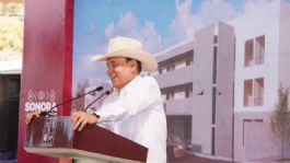 Foto que representa a Alfonso Durazo invita a familias de Hermosillo a registrarse en el programa de Vivienda para el Bienestar