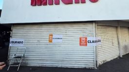 Foto que representa a Protección Civil clausura tienda de ropa en Hermosillo para evitar lo ocurrido en Waldo's