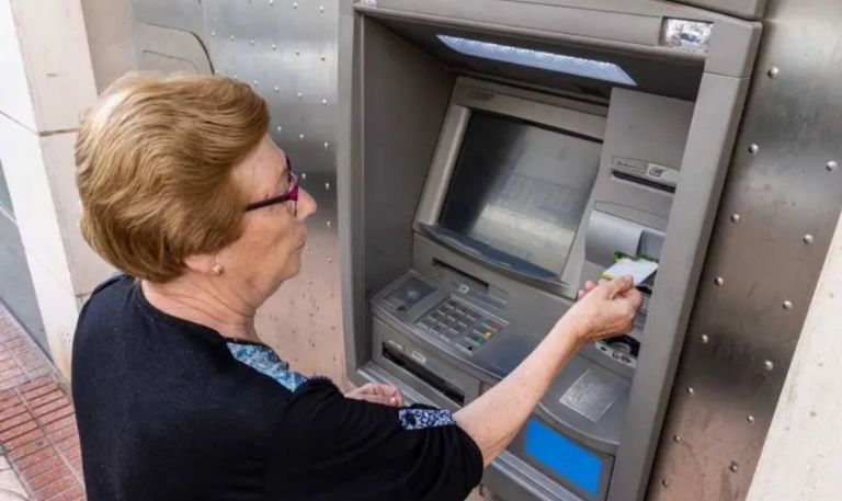 Evita problemas con tu pago: medidas de seguridad que debes tomar si eres jubilado o pensionado IMSS