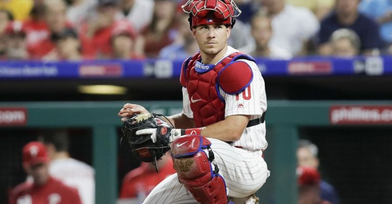 Realmuto aporta seguridad tras el plato