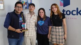 Foto que representa a En Hermosillo, Natanael Cano se suma a Doctor Sonrisas para apoyar a niñas y niños con cáncer