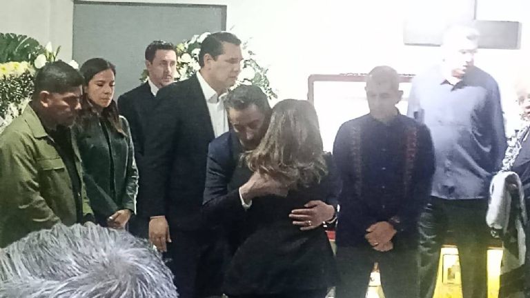 Fallece alcalde de Bácum, Serge Enríquez Tólano: Funcionarios le dan el último adiós