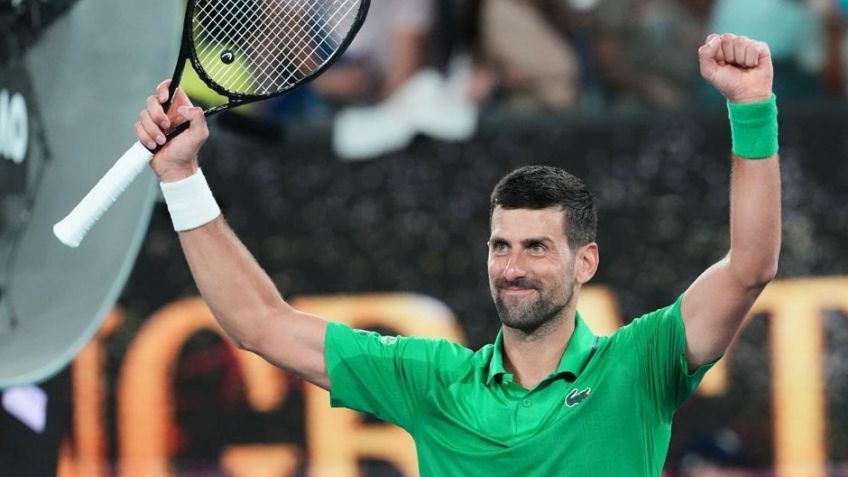 Histórica jornada de Djokovic; iguala dos récords al ganar su partido 100 en Australia